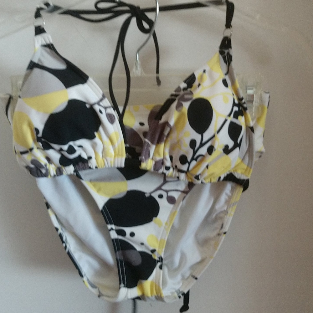 #5 Be Creative Graphic Print Bikini. NWOT